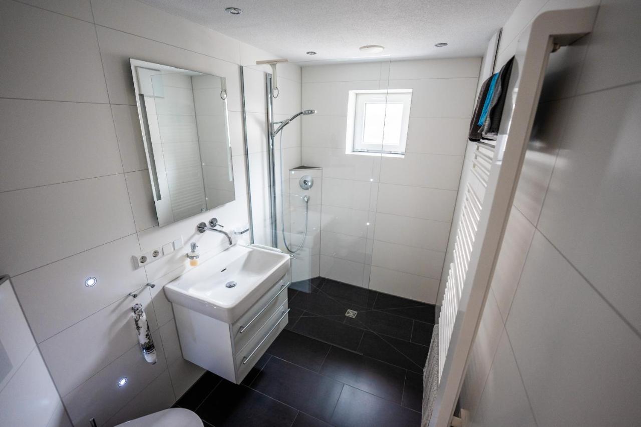 Laendliche 2-Zimmer Wohnung บัด ดิตเซนบาค ภายนอก รูปภาพ