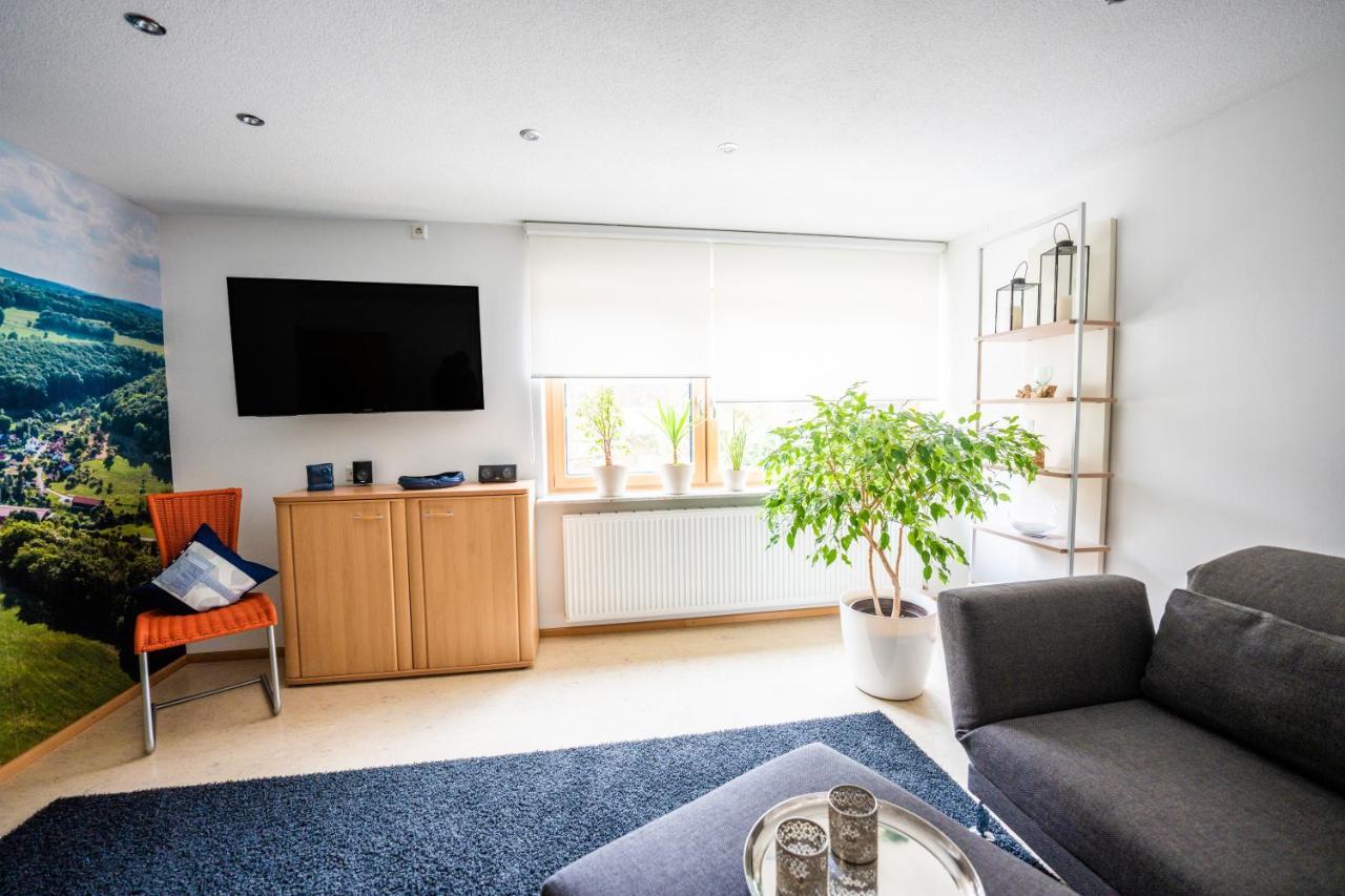 Laendliche 2-Zimmer Wohnung บัด ดิตเซนบาค ภายนอก รูปภาพ